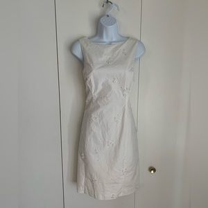 Ann Taylor women’s white cotton floral dress size 6